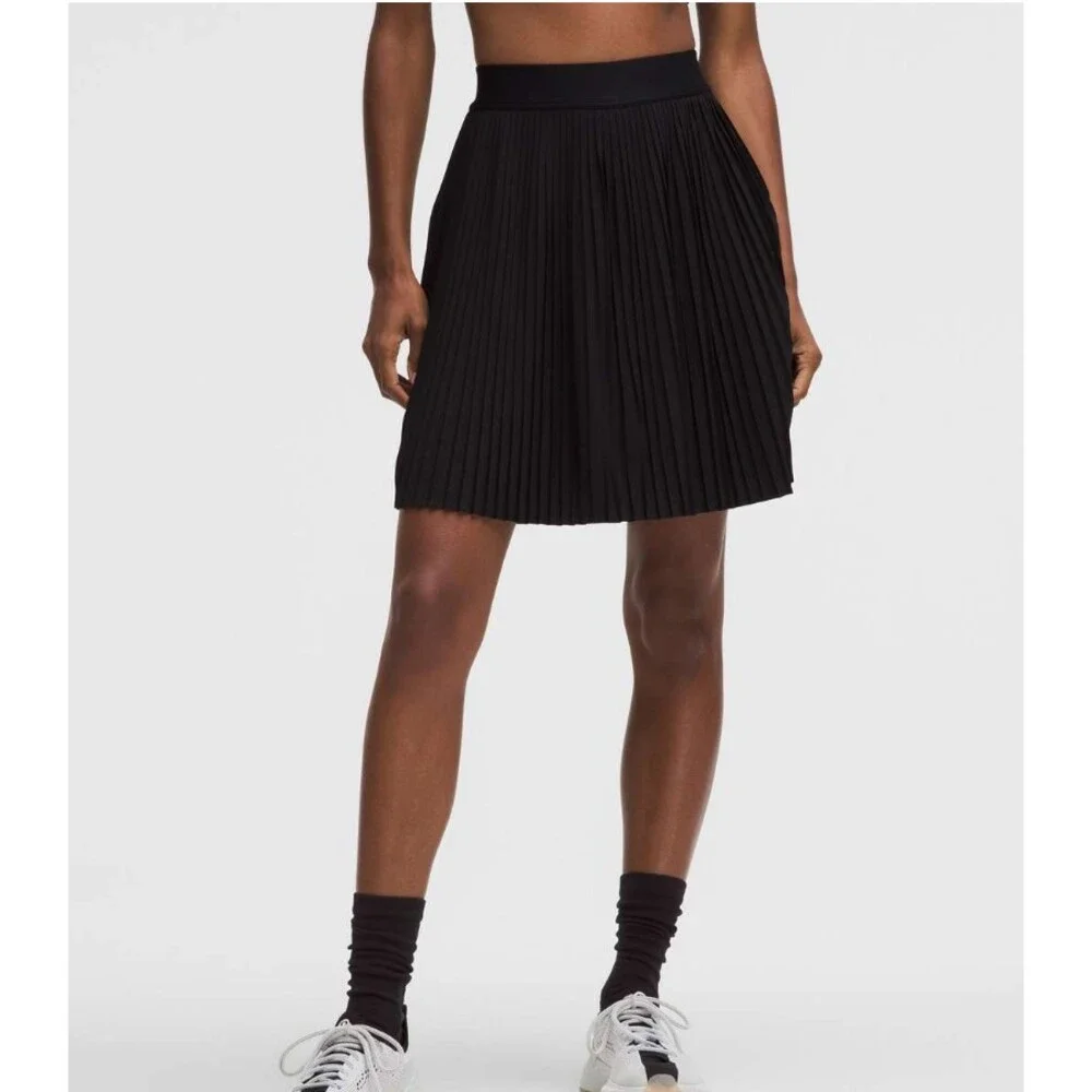 Lululemon Pleated High-Rise Knee-Length Tennis Skirt Black Size Large - Picture 1 of 7